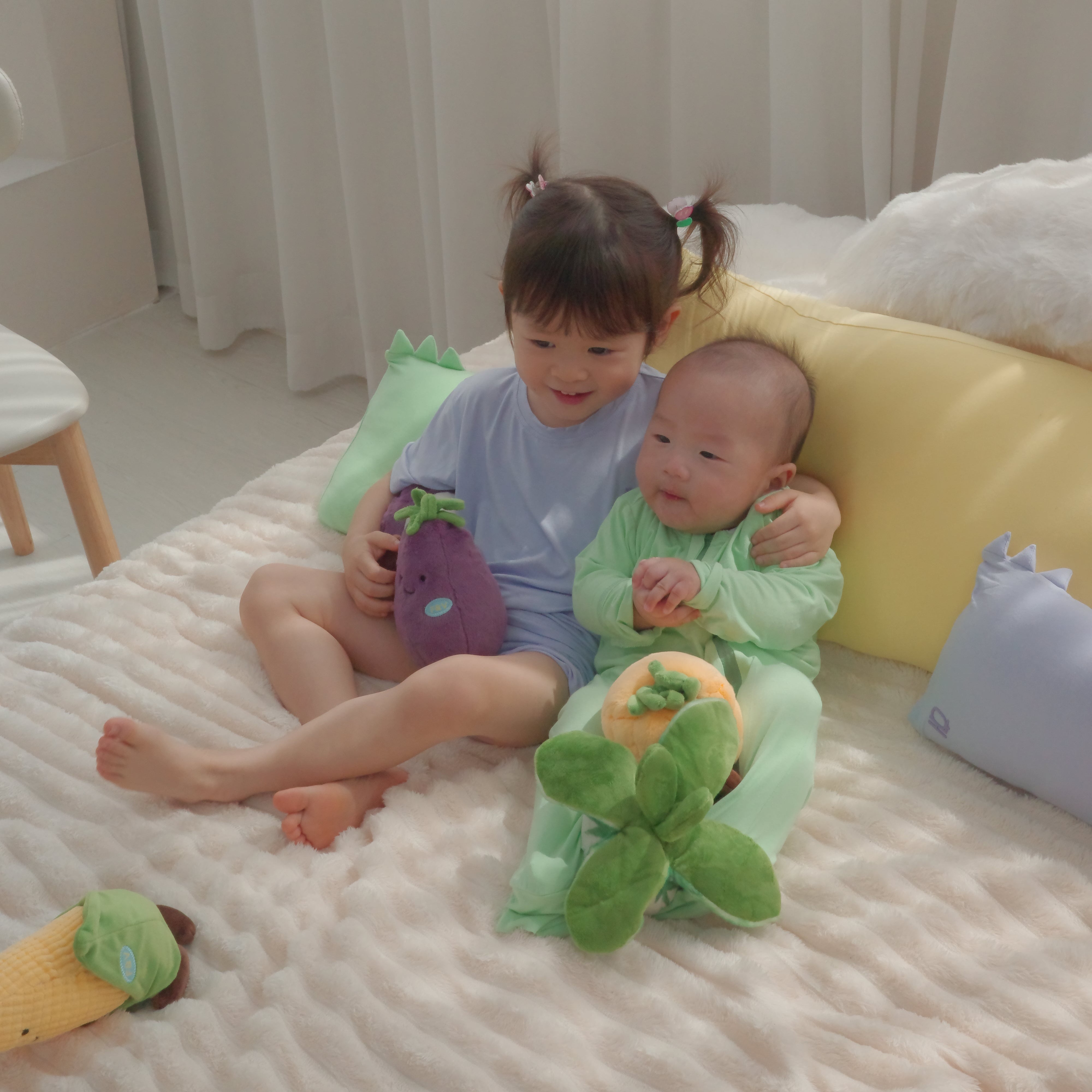 The Farmer's Market Bamboo Zip Sleep Suit Romper with HaeZip™